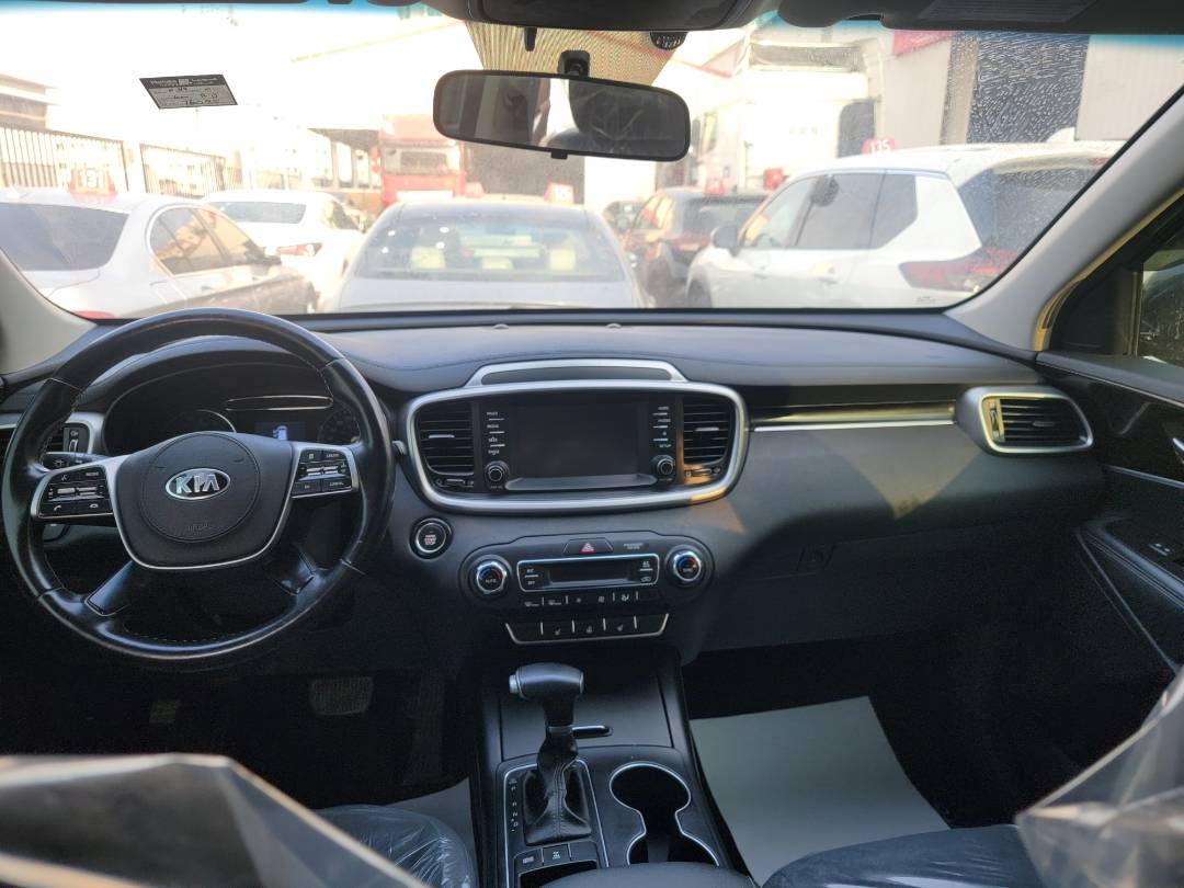 2020 KIA SORENTO — 76080 KM — Lot 643788 — Main - Marhaba Auctions Used Cars - Image 8