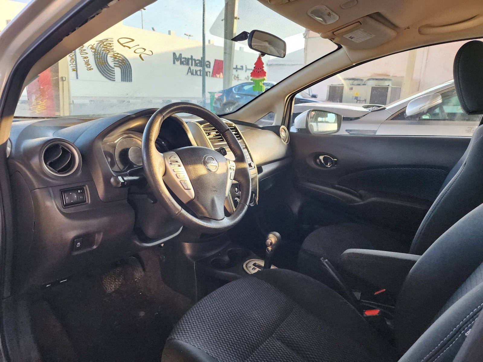 2015 NISSAN VERSA NOTE — 97677 Miles — Lot 2080018 — Souq - Marhaba Auctions Used Cars - Image 6
