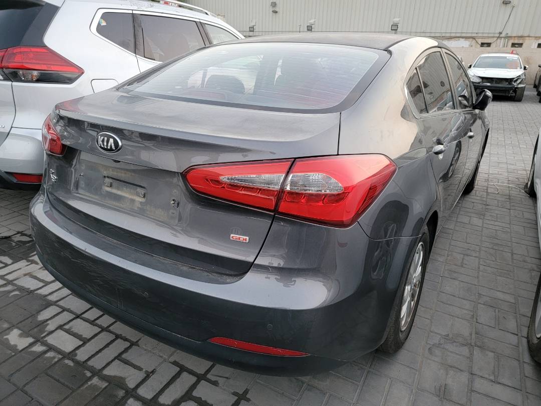 2013 KIA K3 — 152405 KM — Lot 000716 — Main - Marhaba Auctions Used Cars - Image 3