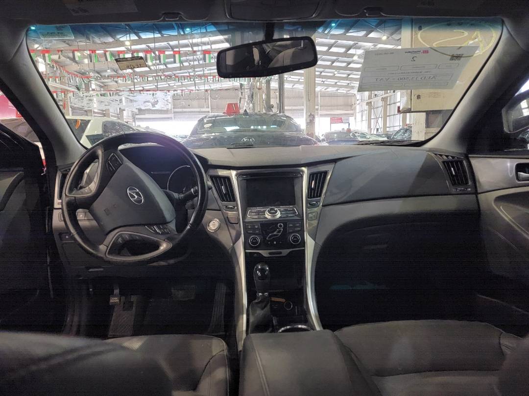 2015 HYUNDAI SONATA — 95632 Miles — Lot 82461304 — Souq - Marhaba Auctions Used Cars - Image 8