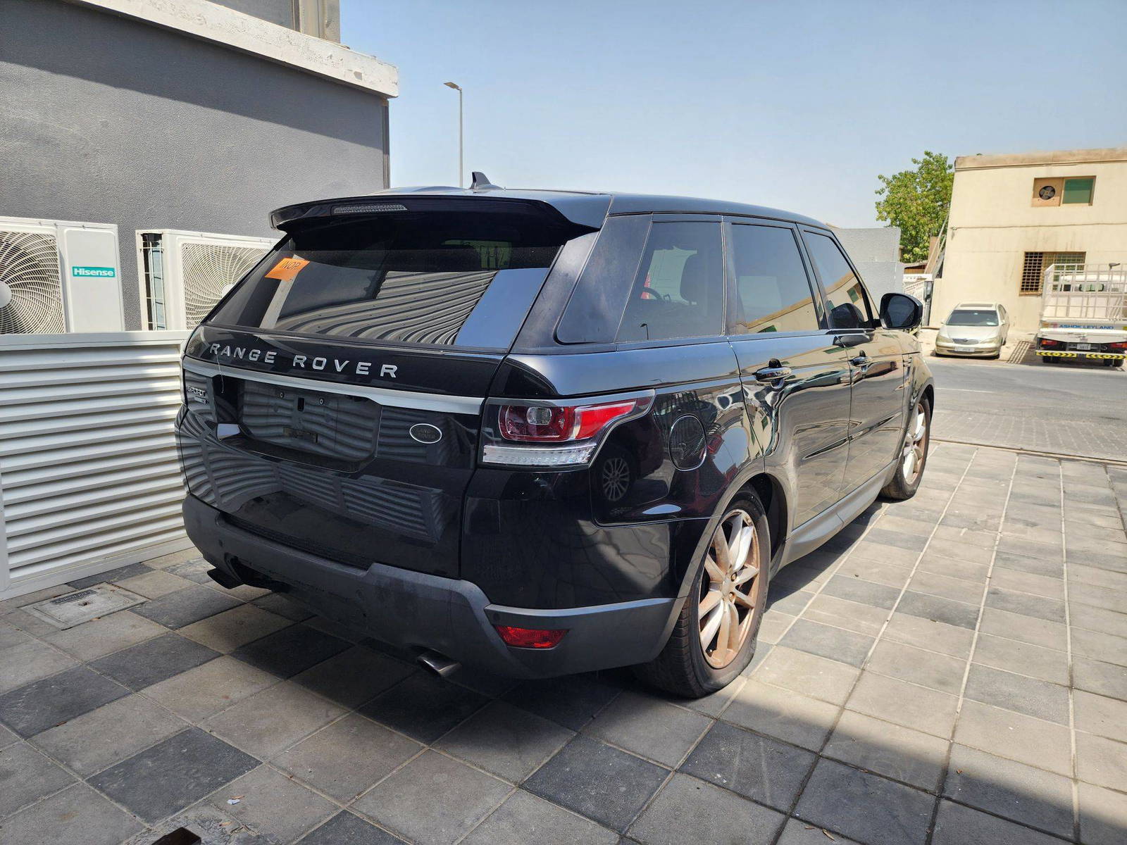 LAND ROVER RANGE ROVER SPORT 2016 - Marhaba Auction Used Cars - Image 3