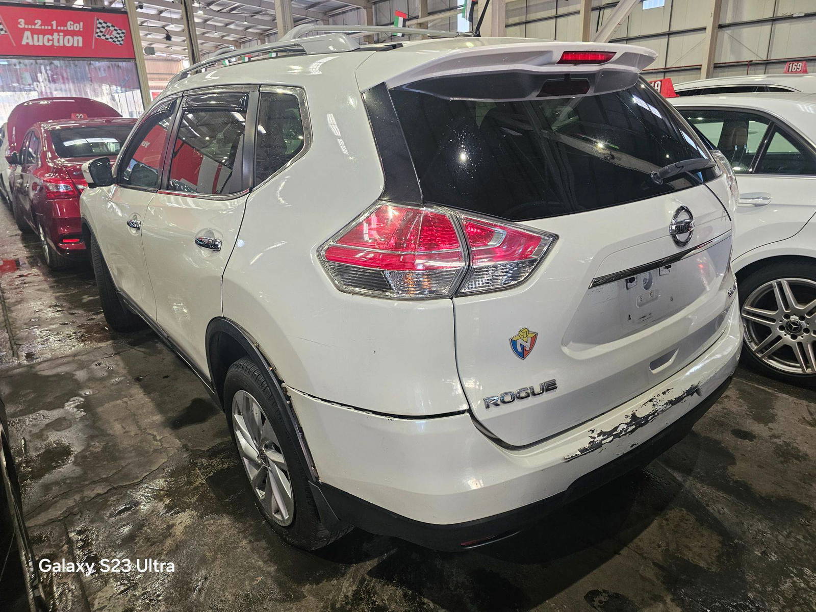 2015 NISSAN ROGUE — 196033 Miles — Lot 43013266 — Souq - Marhaba Auctions Used Cars - Image 6