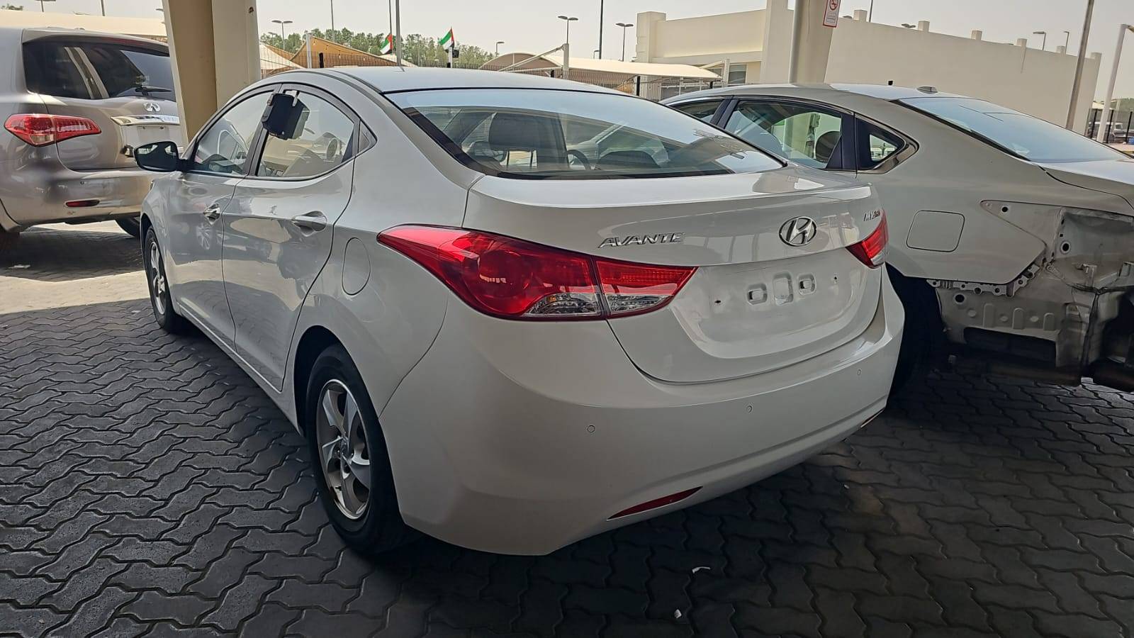 2011 HYUNDAI AVANTE — 150437 KM — Lot U017059 — Souq - Marhaba Auctions Used Cars - Image 13