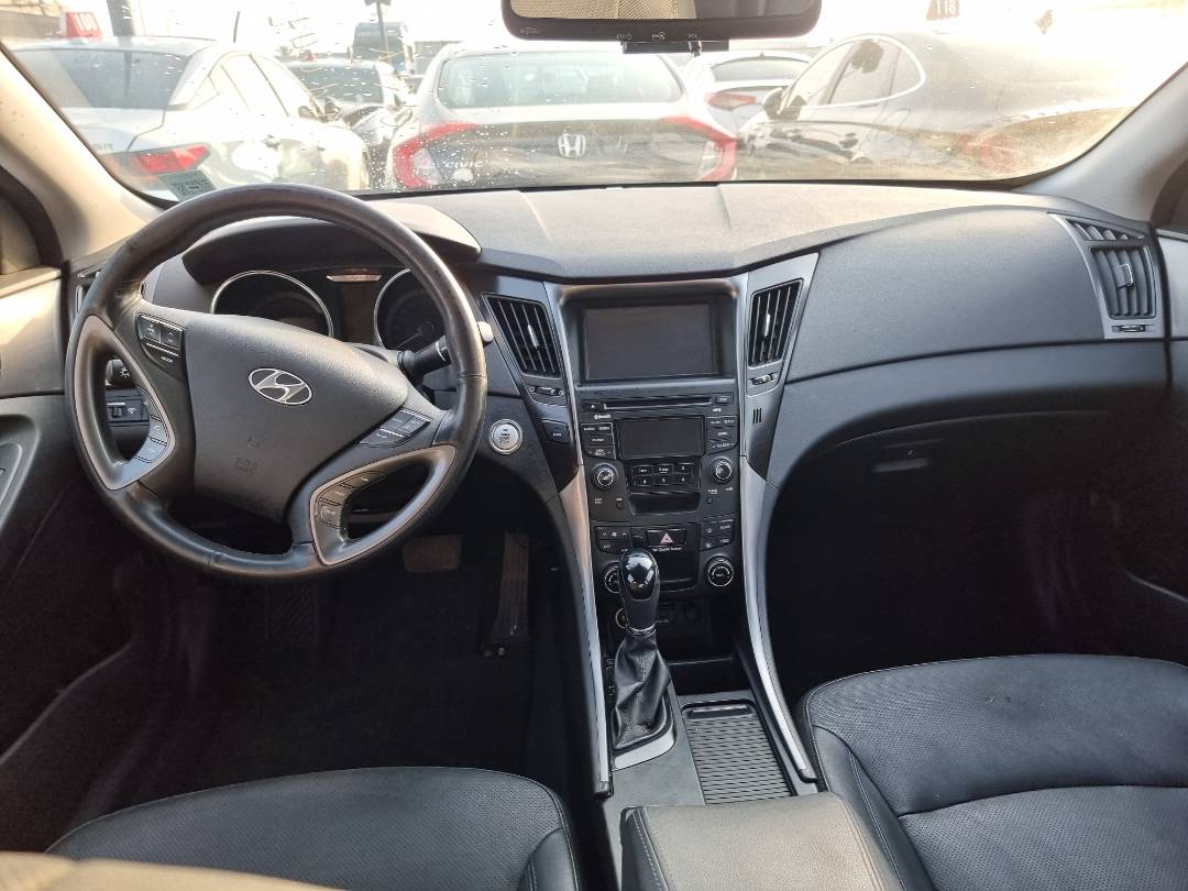 2014 HYUNDAI SONATA — 136736 KM — Lot 215478 — Ind. 12 - Marhaba Auctions Used Cars - Image 7