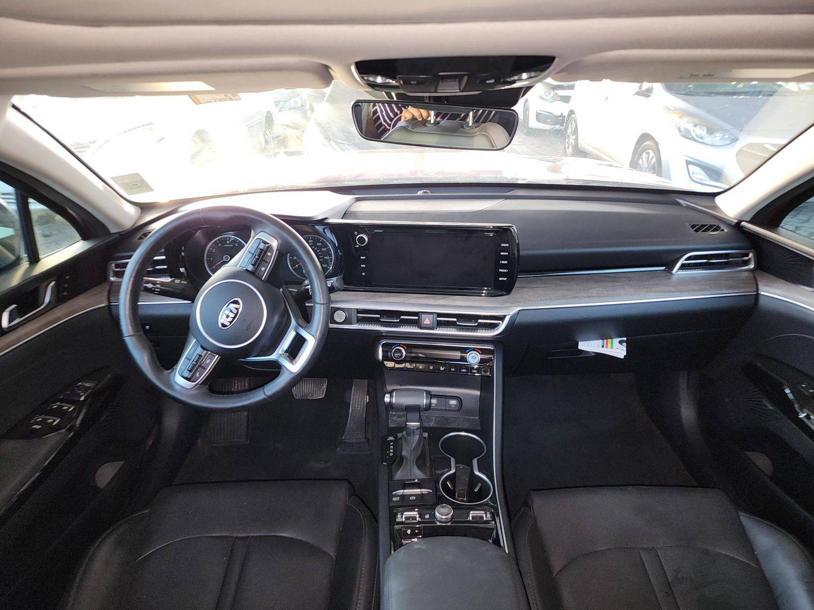 2021 KIA K5 — 47723 Miles — Lot 68364 — Souq - Marhaba Auctions Used Cars - Image 7