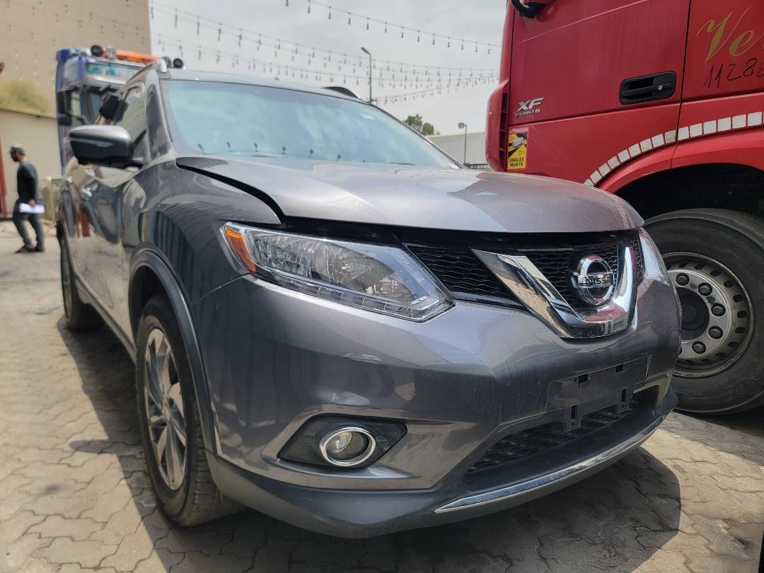 2015 NISSAN ROGUE — 108689 Miles — Lot C908997 — Main - Marhaba Auctions Used Cars - Image 4