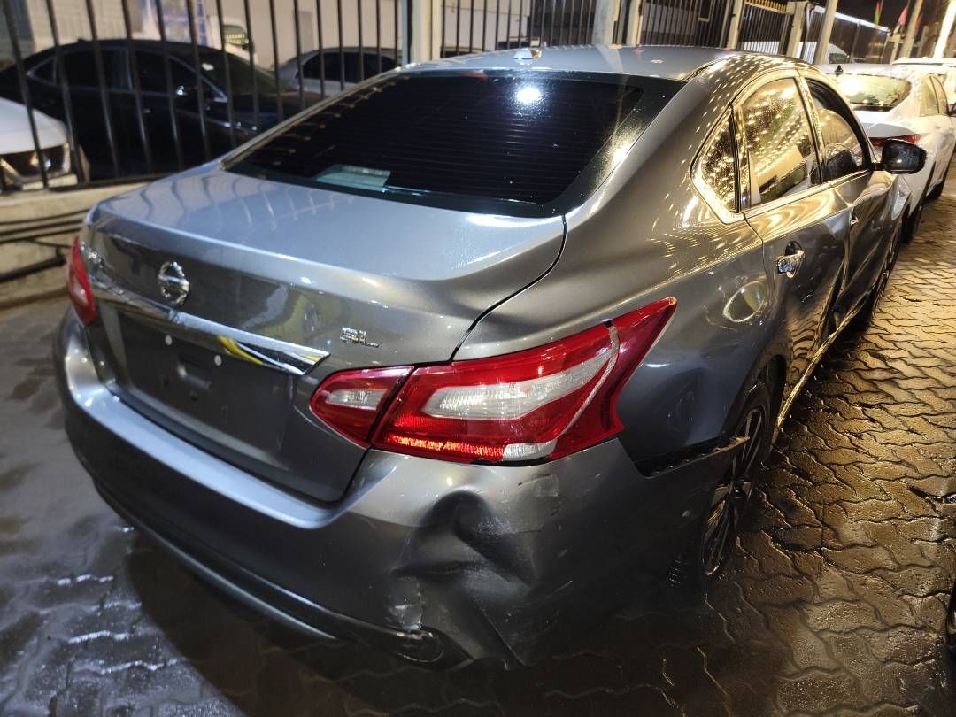 2018 NISSAN ALTIMA — 128576 Miles — Lot 62688 - Marhaba Auctions Used Cars - Image 4