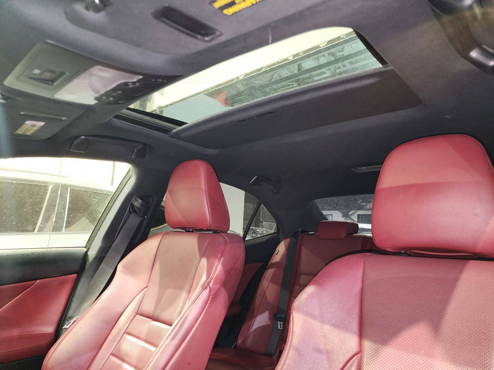 2014 LEXUS IS 250 — 169460 Miles — Lot 41375999 — Souq - Marhaba Auctions Used Cars - Image 8
