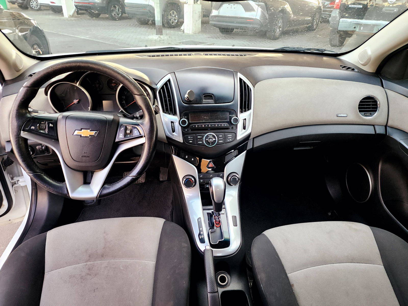 2013 CHEVROLET CRUIZE — 148531 KM — Lot 4DK135886 — Souq - Marhaba Auctions Used Cars - Image 7