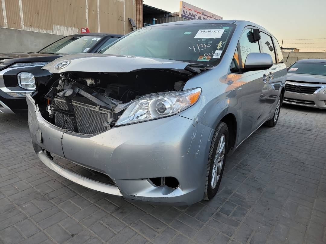 2017 TOYOTA SIENNA — 87143 Miles — Lot 182185 — Main - Marhaba Auctions Used Cars - Image 5