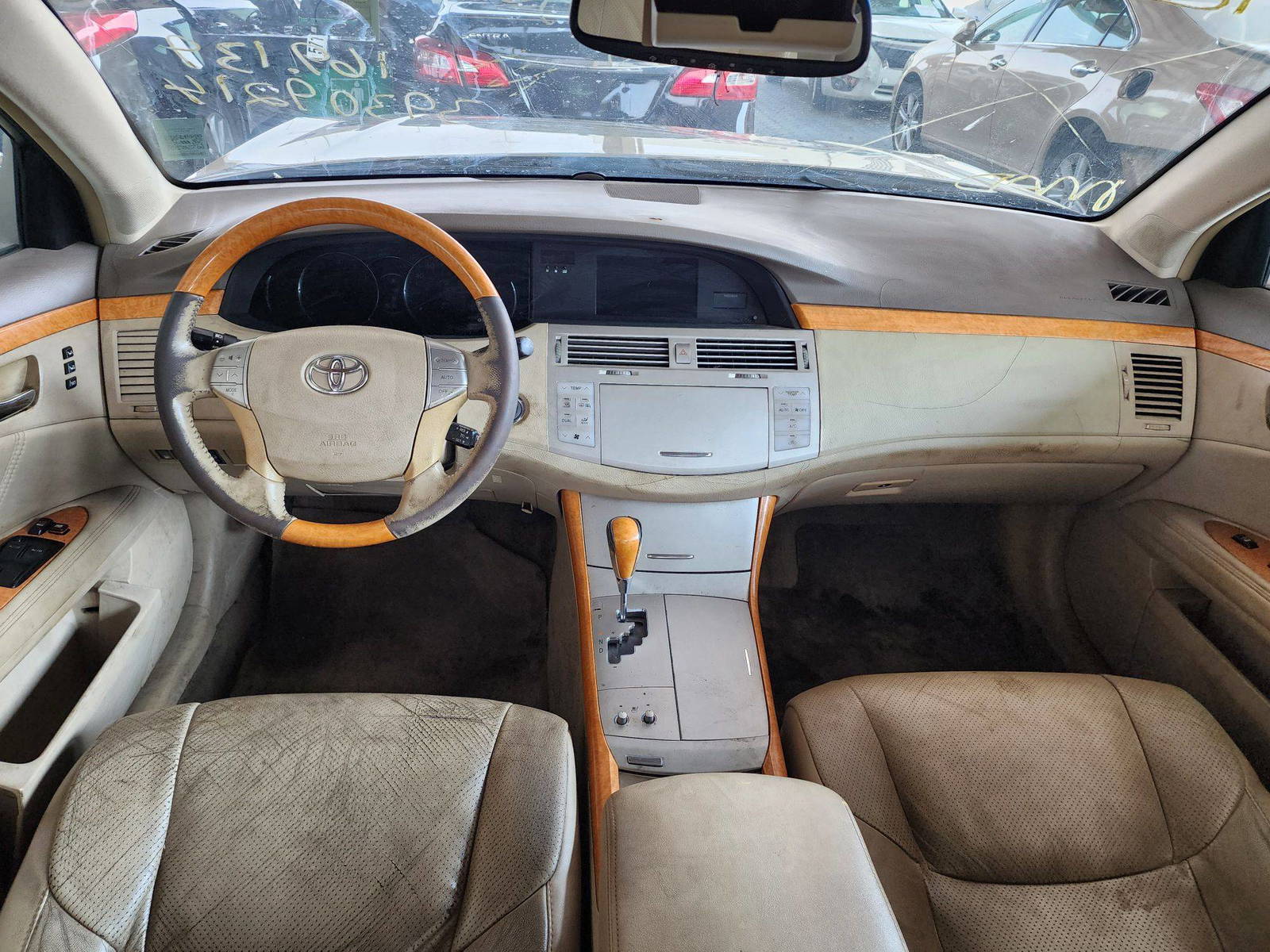 2007 TOYOTA AVALON — 169139 Miles — Lot 39309214 — Souq - Marhaba Auctions Used Cars - Image 7
