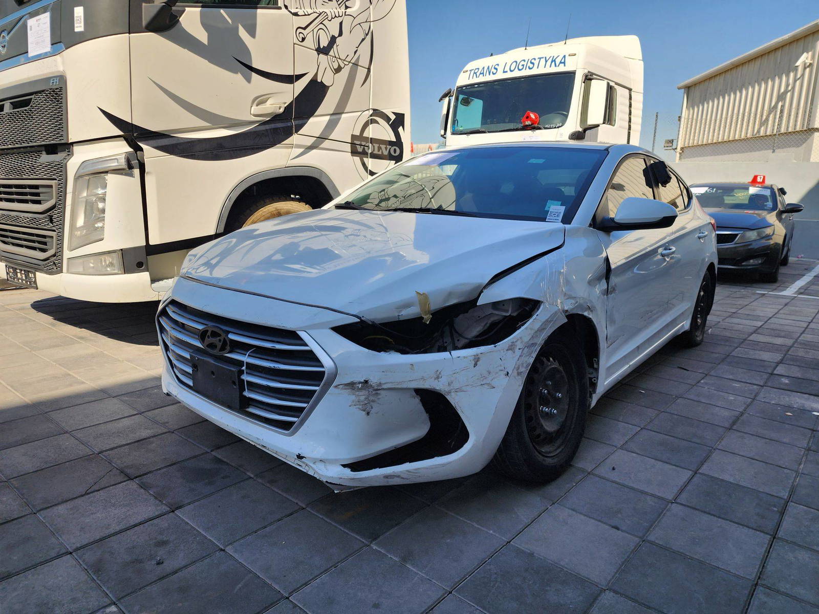 2017 HYUNDAI ELANTRA — 152063 Miles — Lot HH192922 — Main - Marhaba Auctions Used Cars - Image 5
