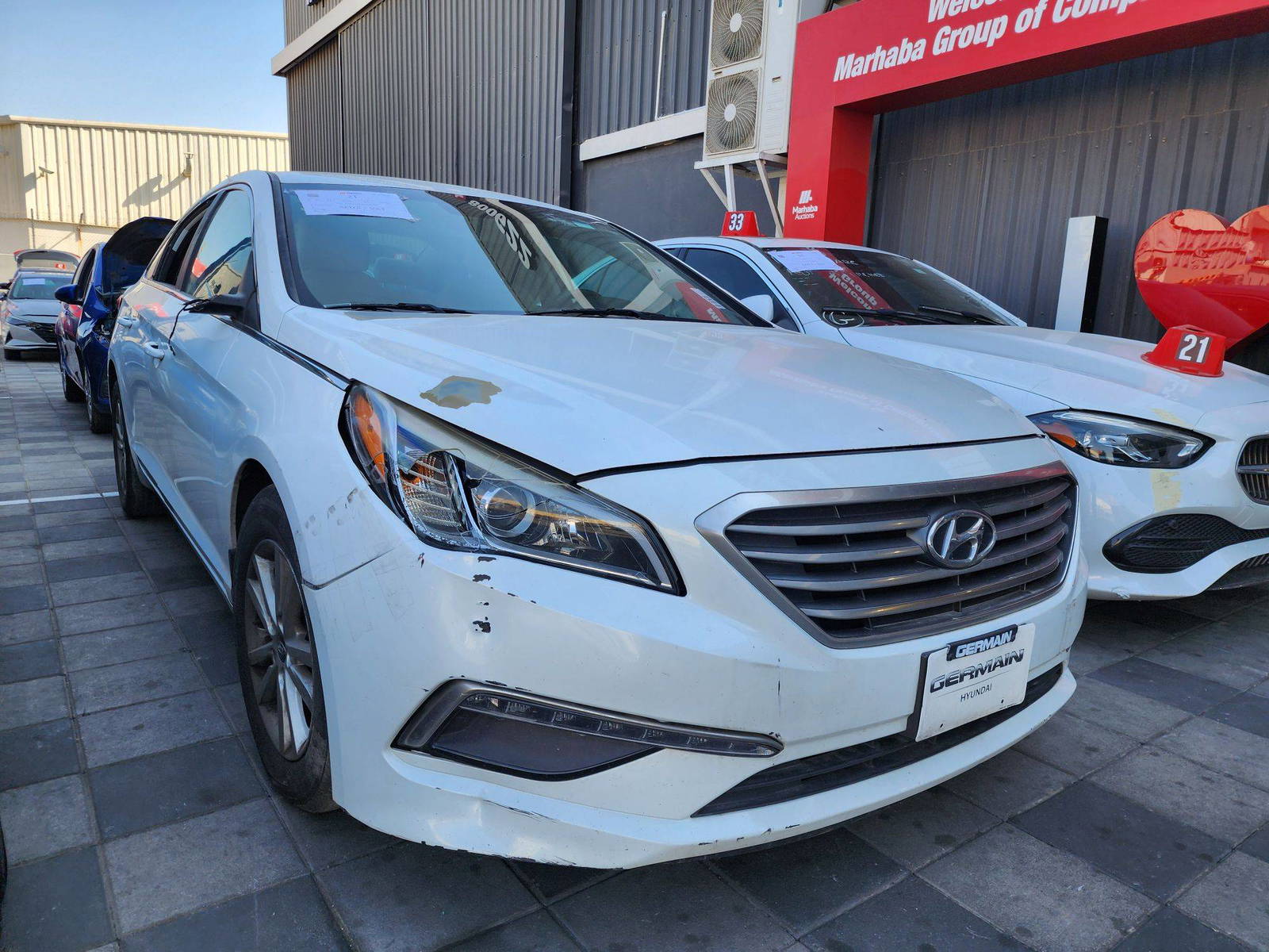 2015 HYUNDAI SONATA — 145267 Miles — Lot 36476 — Al Quoz - Marhaba Auctions Used Cars - Image 4