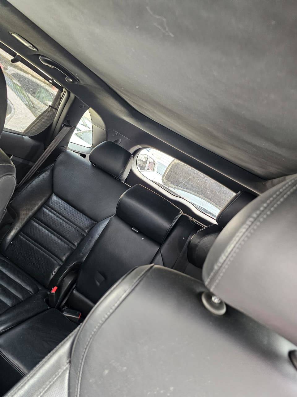 2018 KIA SORENTO — 221878 KM — Lot 48758135 — Souq - Marhaba Auctions Used Cars - Image 6
