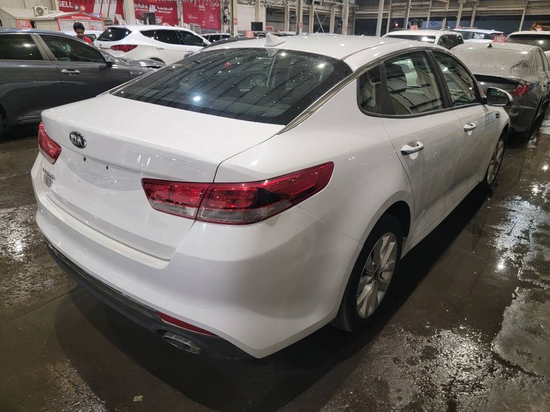 2016 KIA OPTIMA — 166245 Miles — Lot 31GG083062 — Main - Marhaba Auctions Used Cars - Image 4