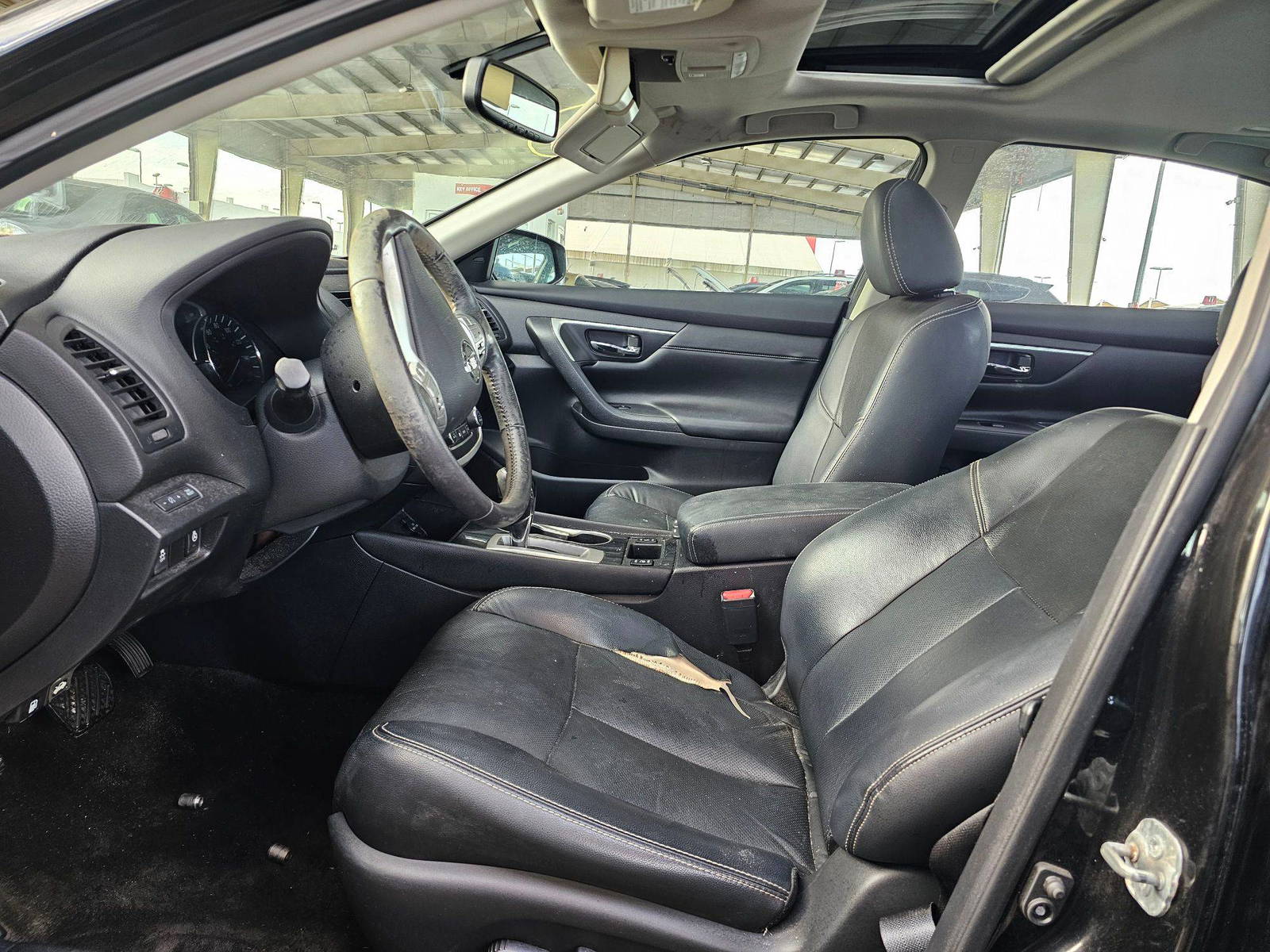 2017 NISSAN ALTIMA — 97435 Miles — Lot 81422755 — Main - Marhaba Auctions Used Cars - Image 9