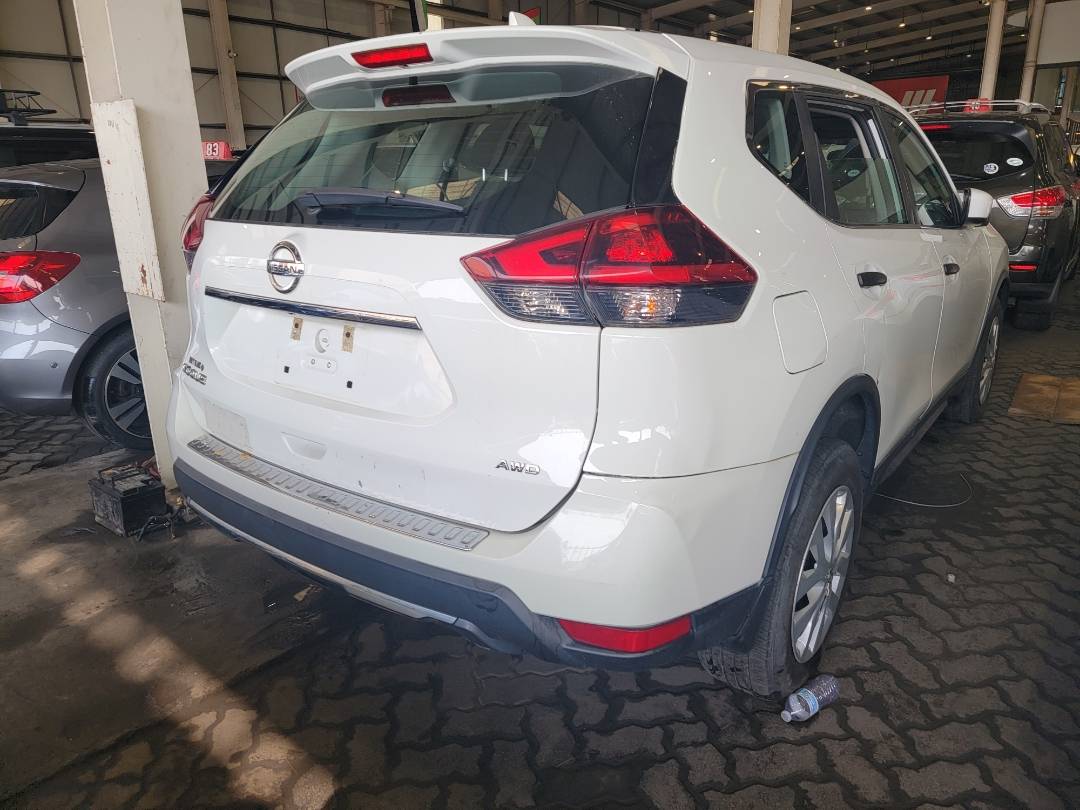 2018 NISSAN ROGUE — 131036 Miles — Lot V3JC728954 — Main - Marhaba Auctions Used Cars - Image 4