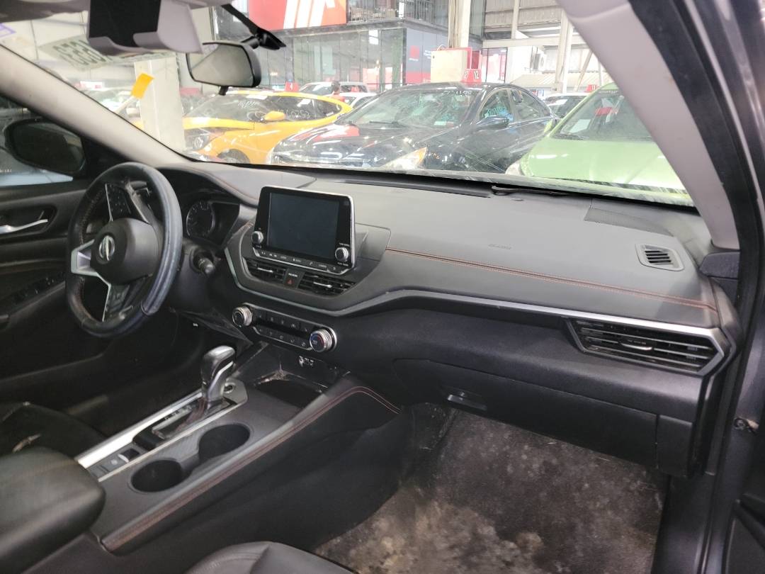 2019 NISSAN ALTIMA — 100111 Miles — Lot 57394653 - Marhaba Auctions Used Cars - Image 6