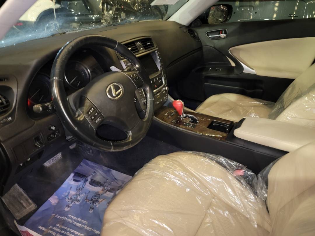 2011 LEXUS IS 250 — 188375 Miles — Lot 34549 - Marhaba Auctions Used Cars - Image 7