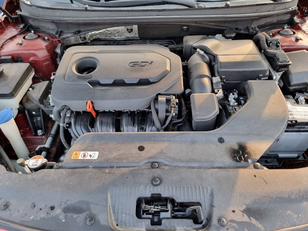 2015 HYUNDAI SONATA — 105685 Miles — Lot 125698 — Ind. 12 - Marhaba Auctions Used Cars - Image 10