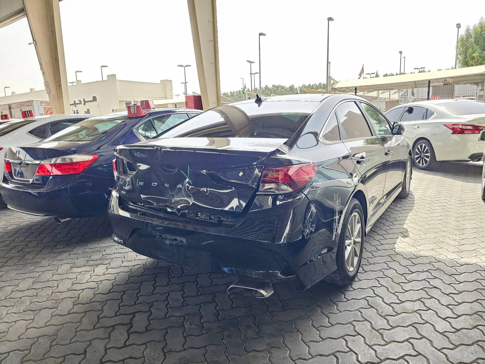 2018 HYUNDAI SONATA — 166339 Miles — Lot 49402315 — Souq - Marhaba Auctions Used Cars - Image 3
