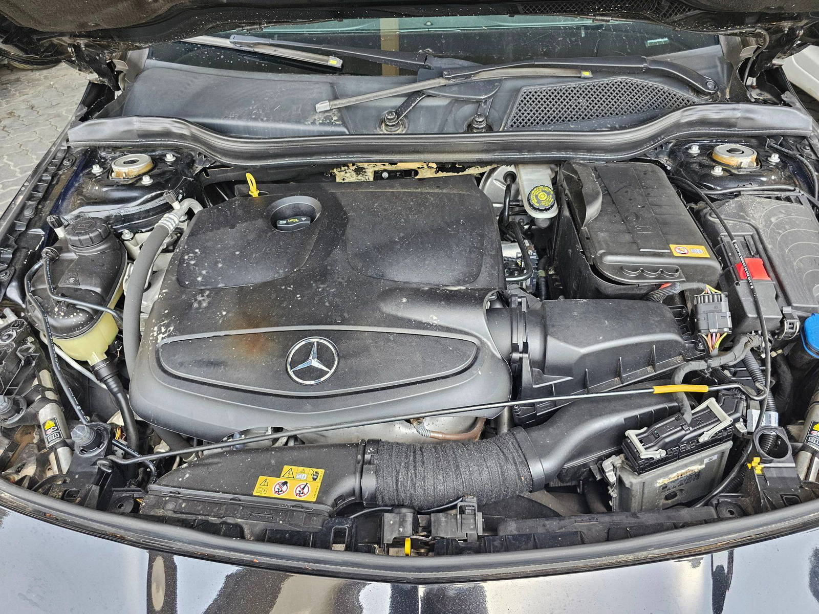 2014 MERCEDES BENZ CLA 250 — 126710 Miles — Lot 41958896 — Souq - Marhaba Auctions Used Cars - Image 12