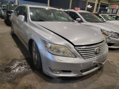 LEXUS LS 460