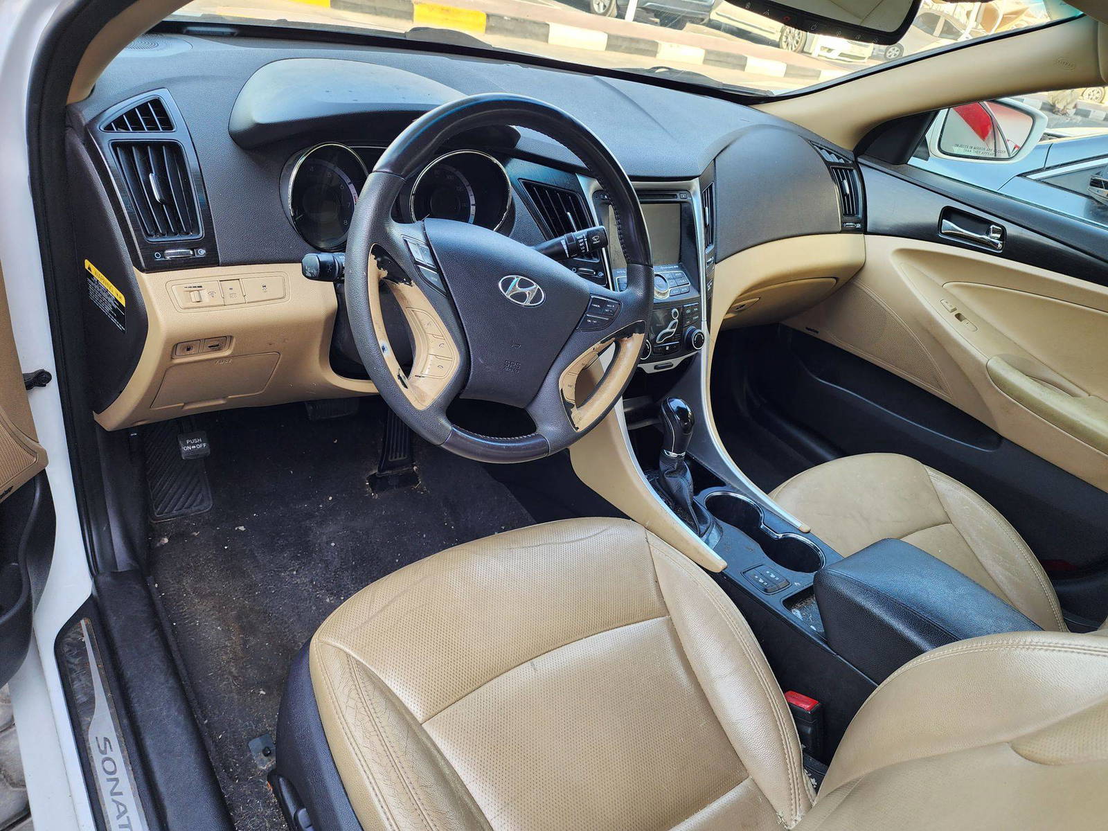 2013 HYUNDAI SONATA — 155239 Miles — Lot 37615152 - Marhaba Auctions Used Cars - Image 4