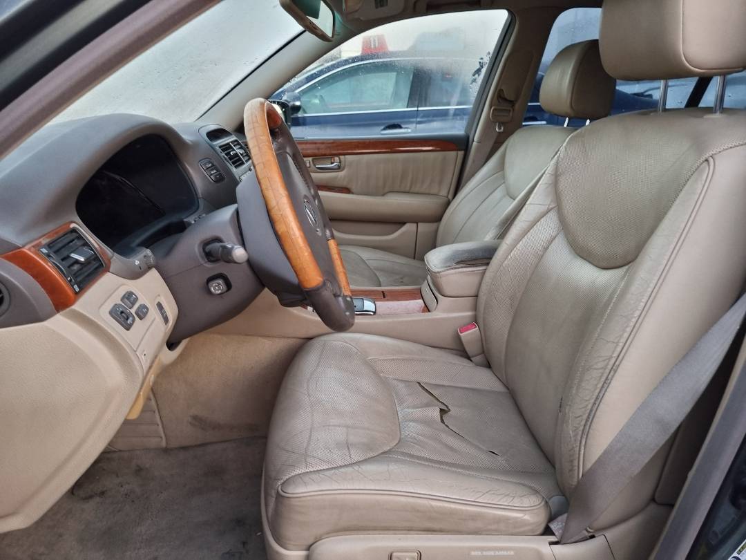 2004 LEXUS LS 430 — 239844 Miles — Lot 124690 — Ind. 12 - Marhaba Auctions Used Cars - Image 6