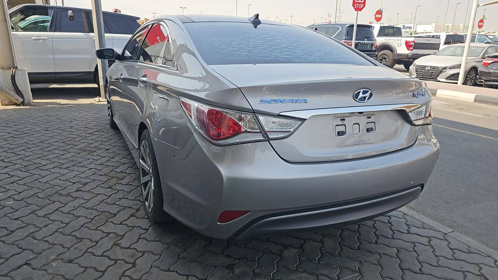 HYUNDAI SONATA 2012 - Marhaba Auction Used Cars - Image 10