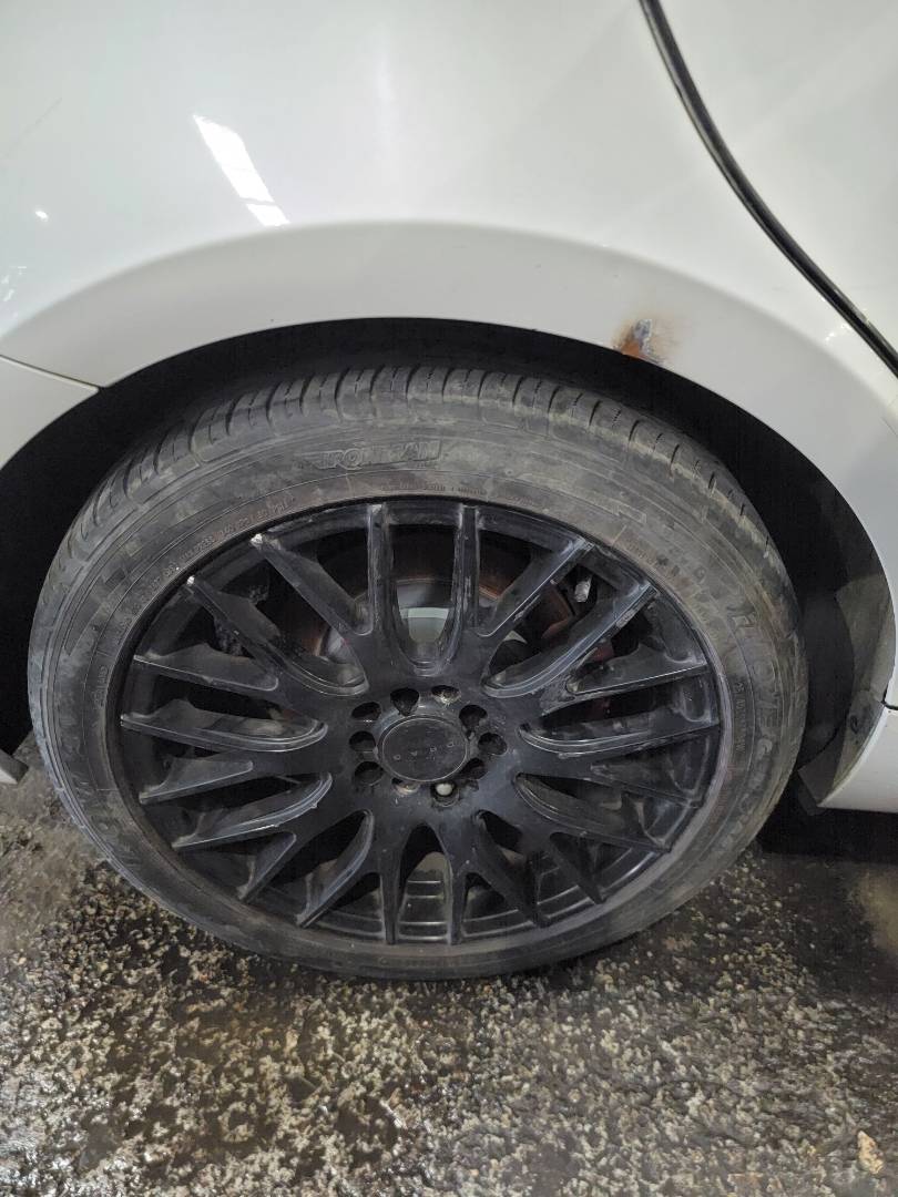 2014 LEXUS IS 250 — 181717 Miles — Lot 028864 — Main - Marhaba Auctions Used Cars - Image 11
