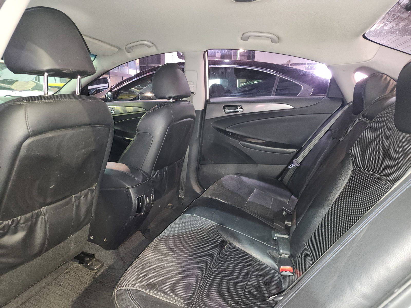 HYUNDAI SONATA 2012 - Marhaba Auction Used Cars - Image 7