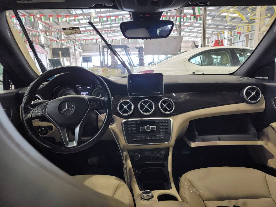 2014 MERCEDES BENZ CLA 250 — 79674 Miles — Lot GB6EN152661 — Main - Marhaba Auctions Used Cars - Image 8