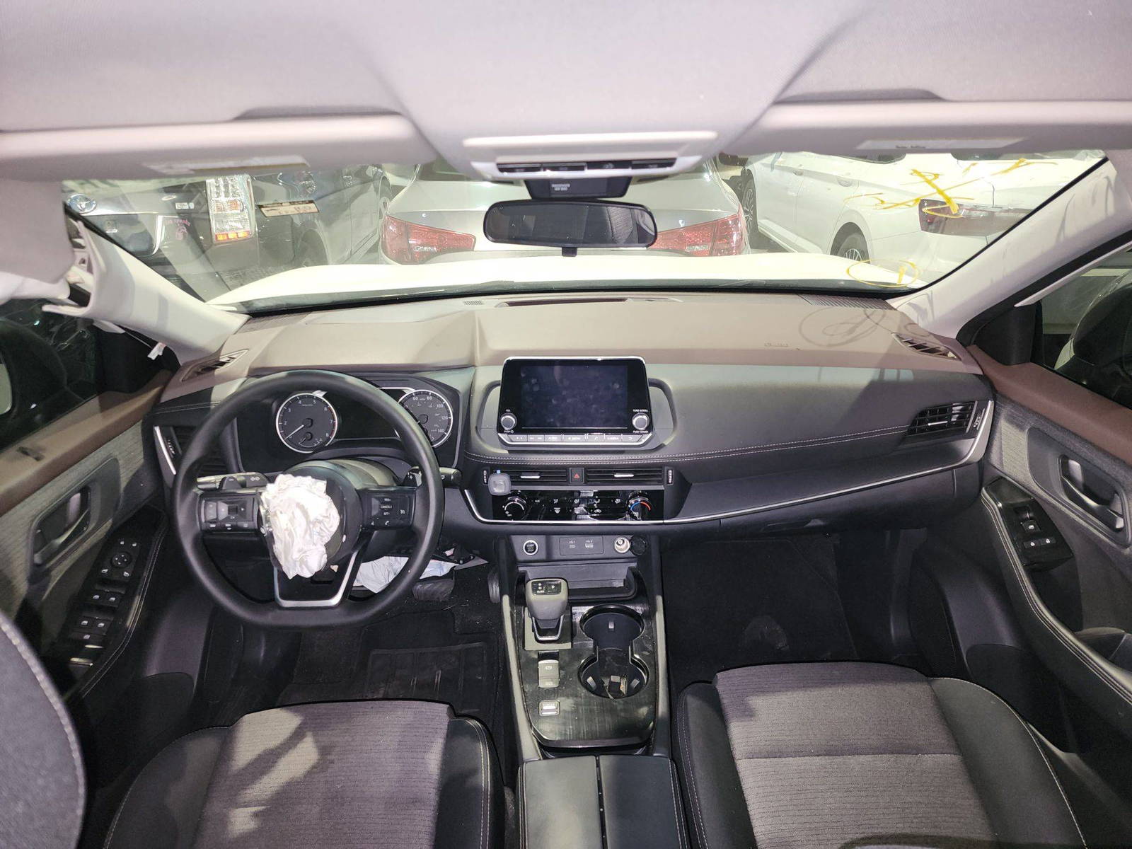 2022 NISSAN ROGUE — 60055 Miles — Lot 55656985 — Souq - Marhaba Auctions Used Cars - Image 8