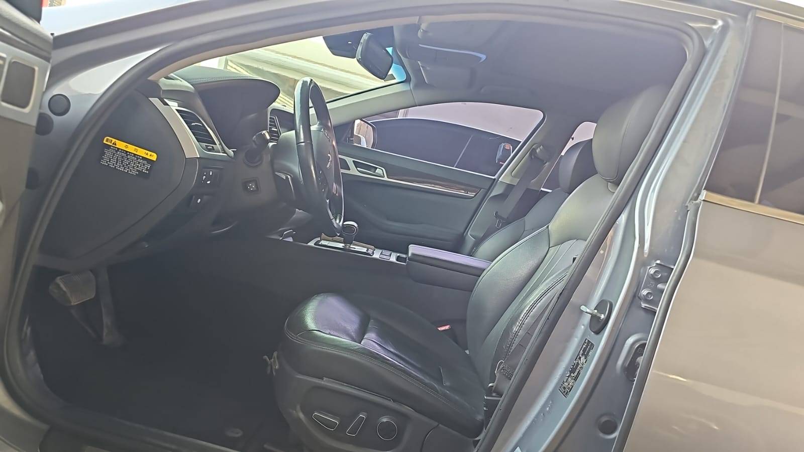 2017 GENESIS G80 — 101082 KM — Lot U199776 — Souq - Marhaba Auctions Used Cars - Image 12