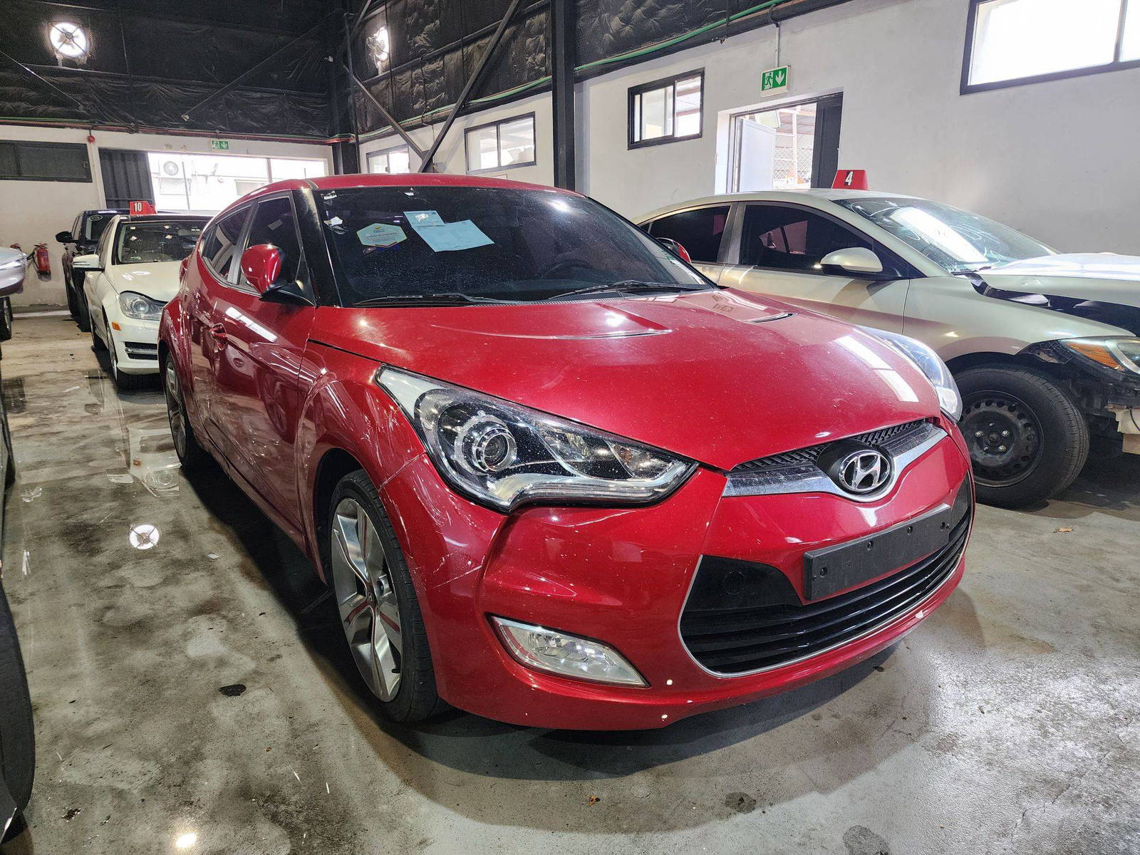 2012 HYUNDAI VELOSTER — 133843 KM — Lot 01277 — Main - Marhaba Auctions Used Cars - Image 4