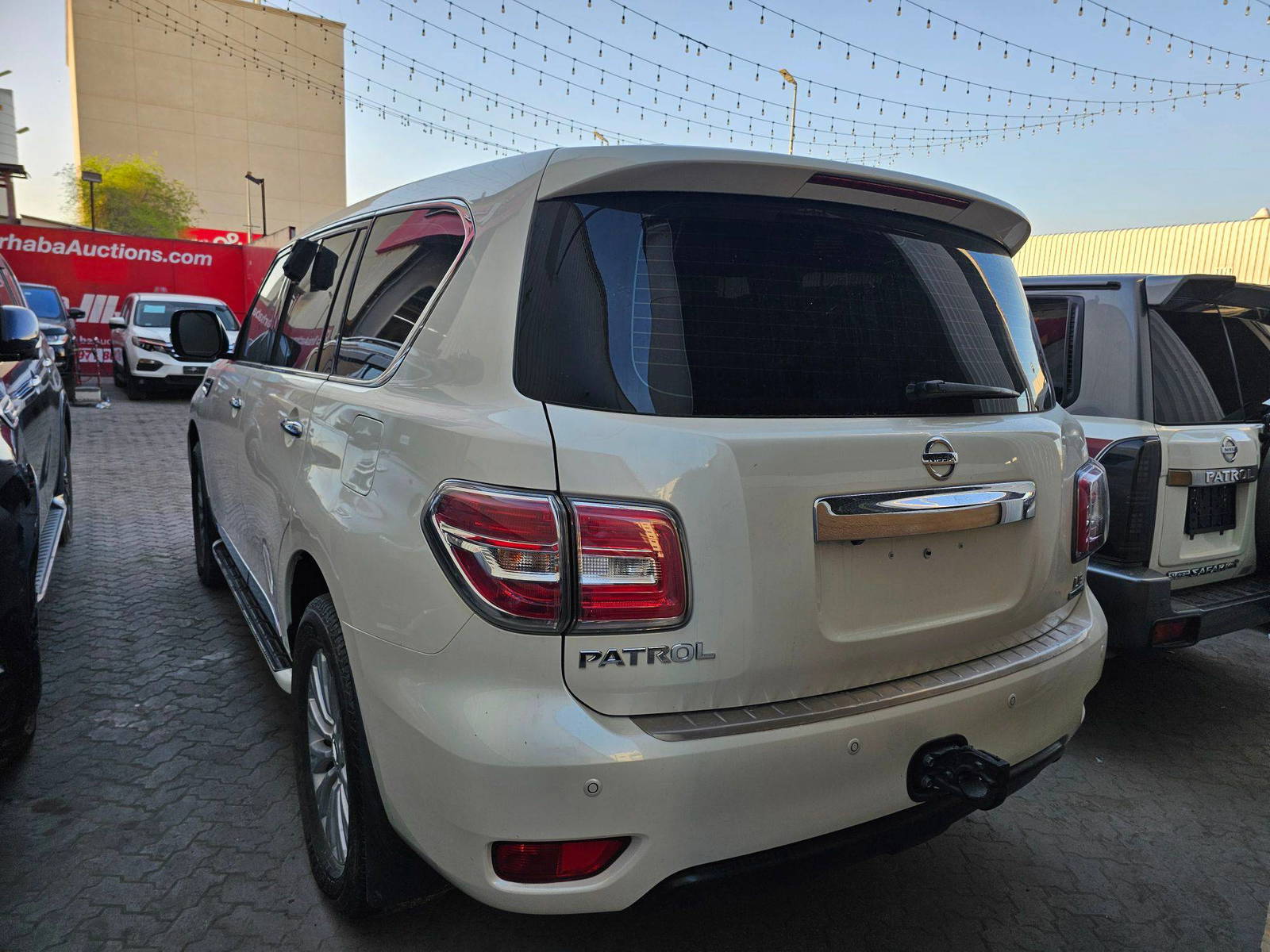 2018 NISSAN PATROL — 209735 KM — Lot J9353276 — Main - Marhaba Auctions Used Cars - Image 5