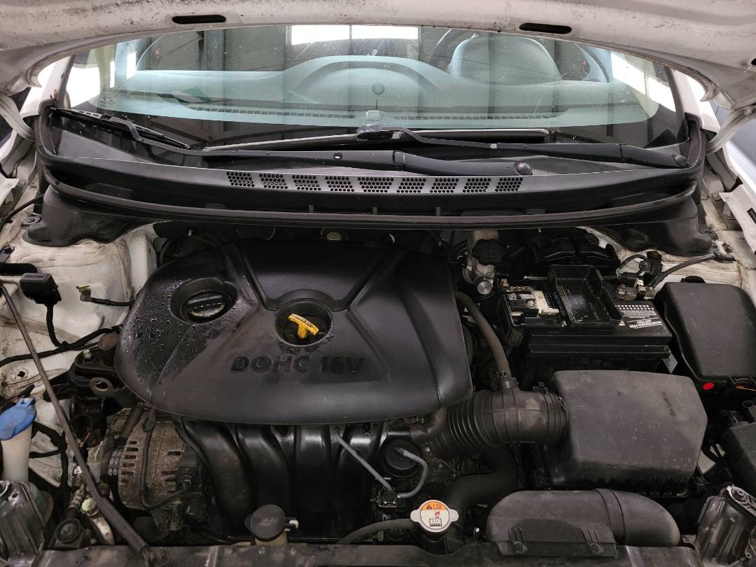 2013 HYUNDAI ELANTRA — 212324 Miles — Lot 38175823 - Marhaba Auctions Used Cars - Image 8