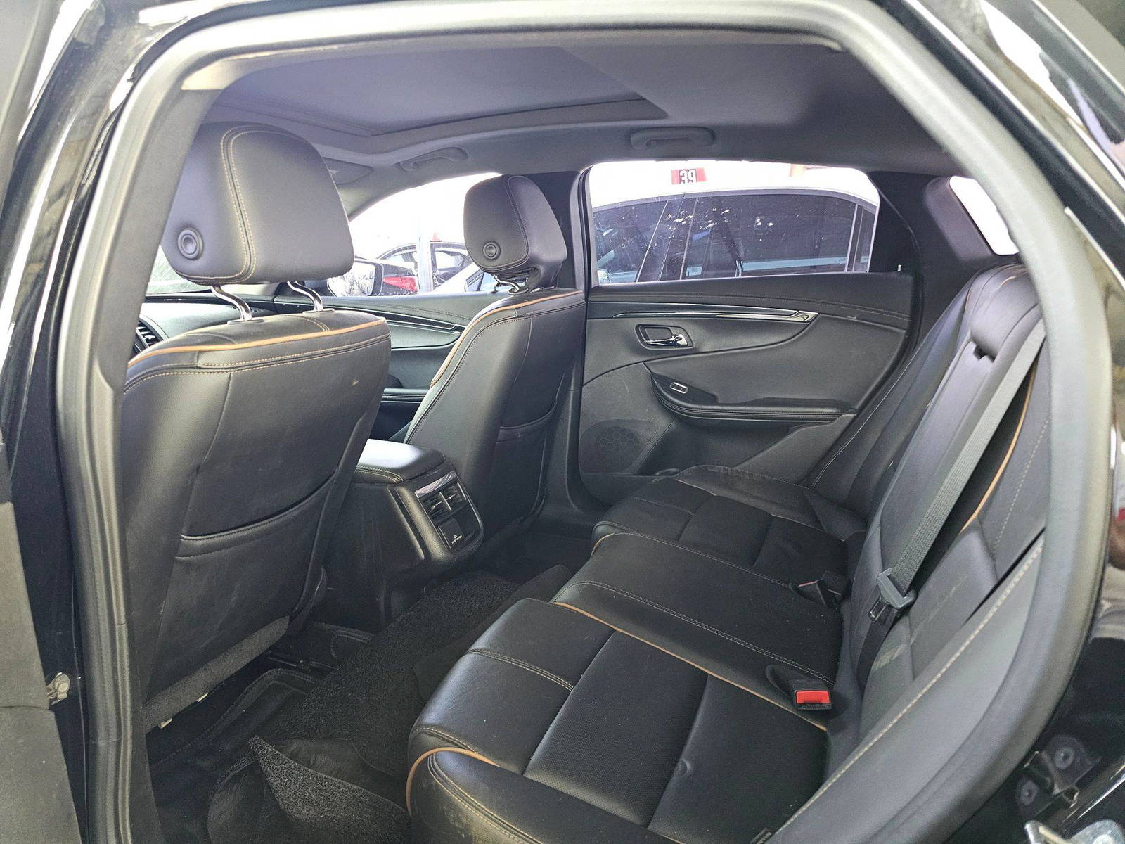 2016 CHEVROLET IMPALA — 219314 KM — Lot U13962 — Souq - Marhaba Auctions Used Cars - Image 6
