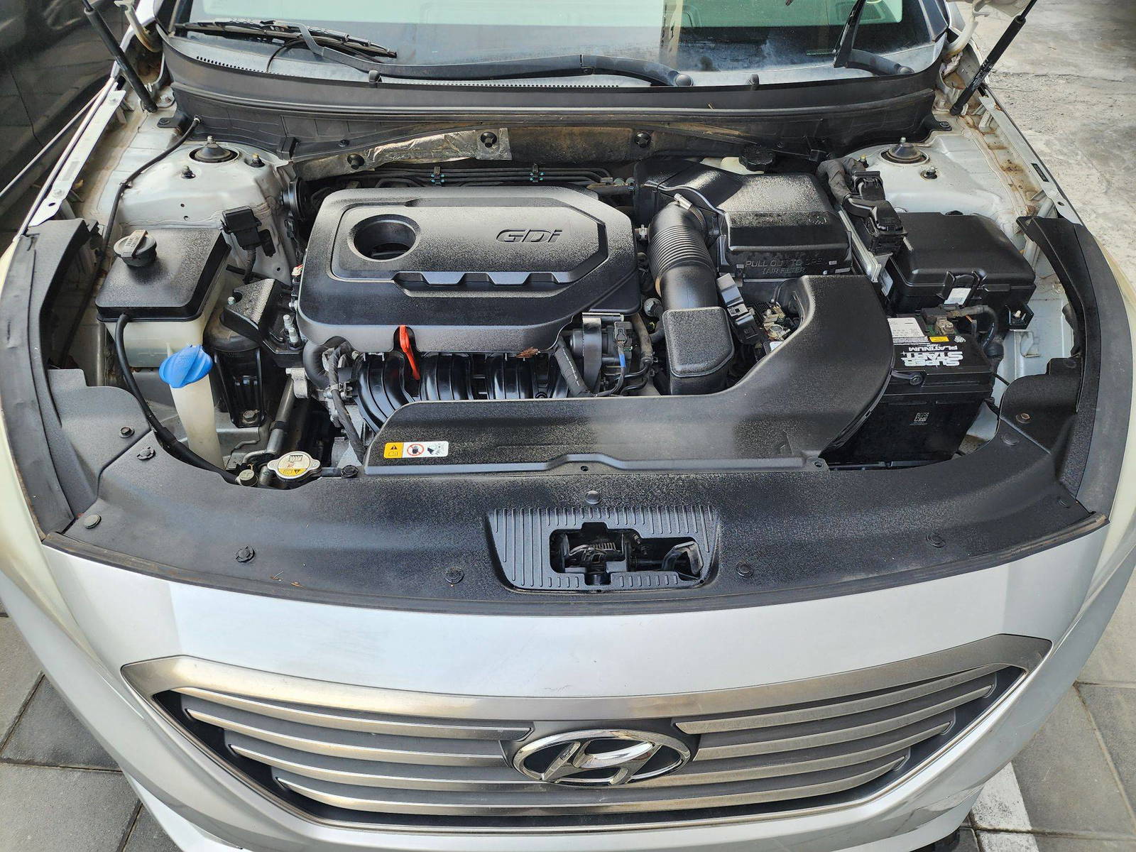 2016 HYUNDAI SONATA — 160315 Miles — Lot GH357739 — Al Quoz - Marhaba Auctions Used Cars - Image 12