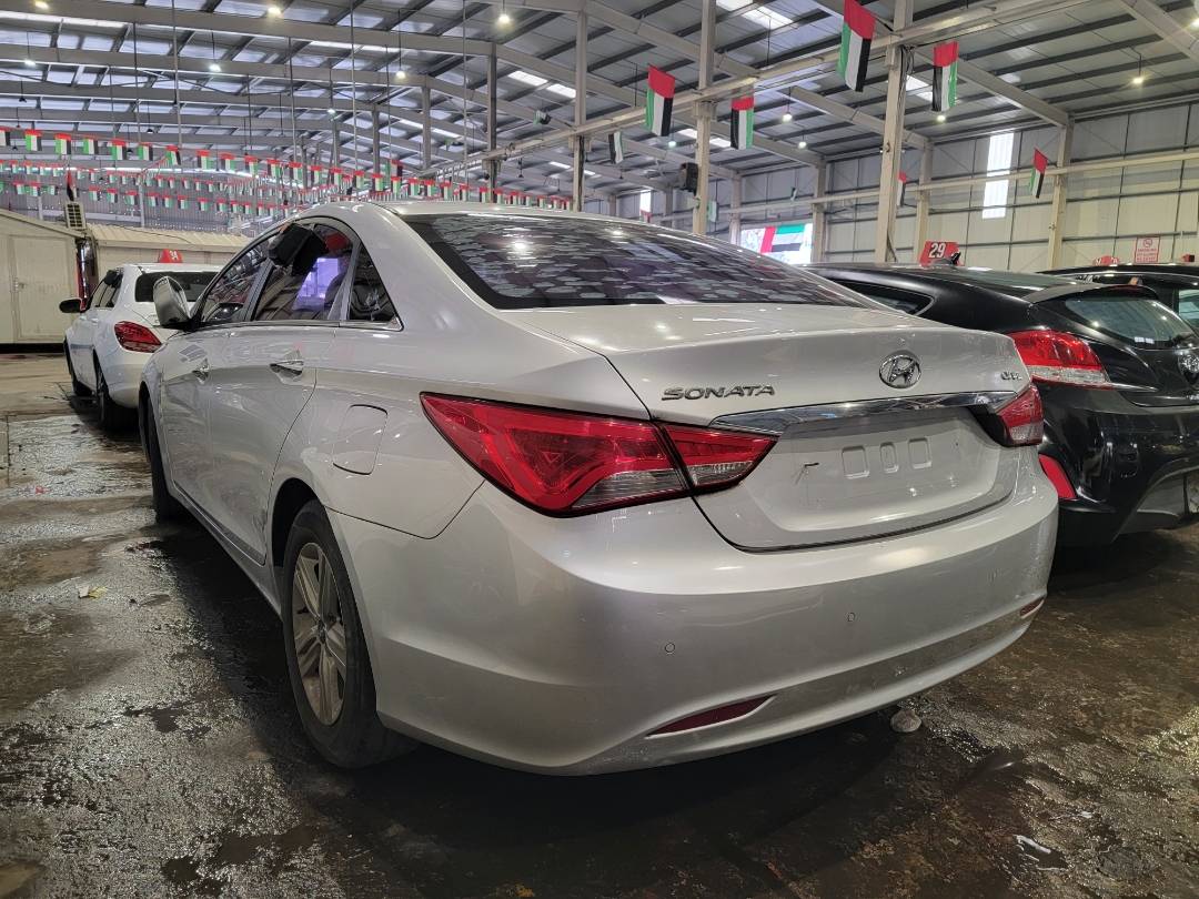 2013 HYUNDAI SONATA — 53157 KM — Lot 498460 — Main - Marhaba Auctions Used Cars - Image 3