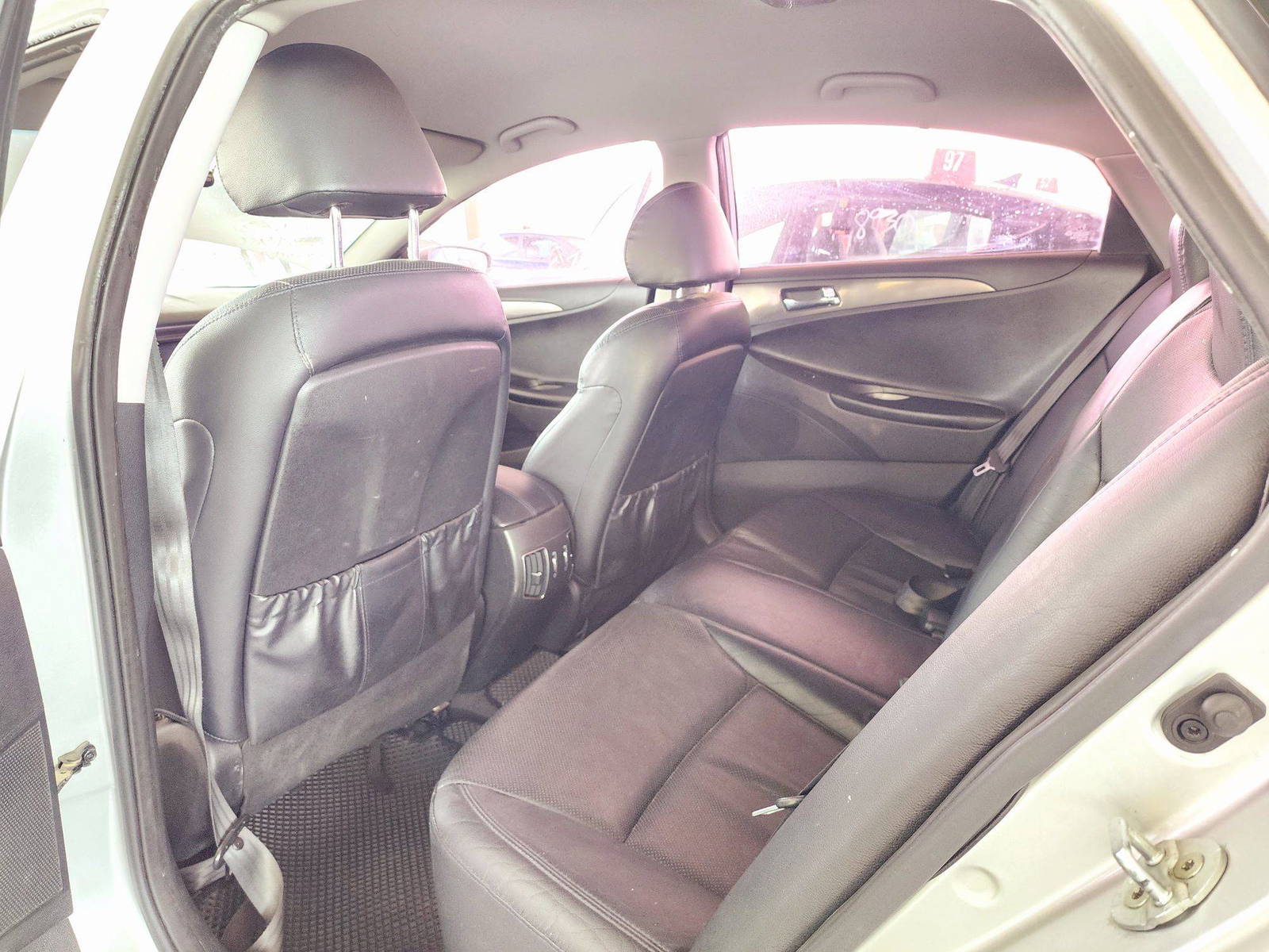 2012 HYUNDAI SONATA — 159147 KM — Lot 034960 — Souq - Marhaba Auctions Used Cars - Image 6
