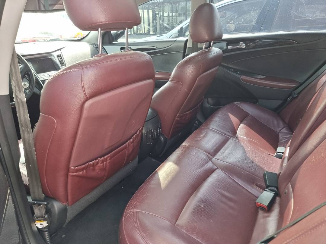 2012 HYUNDAI SONATA — 183182 Miles — Lot 215478 — Ind. 12 - Marhaba Auctions Used Cars - Image 6
