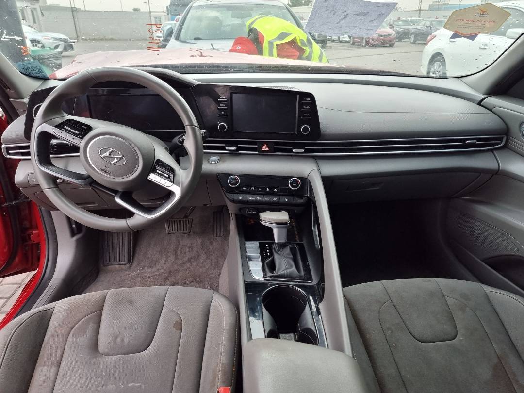 2022 HYUNDAI ELANTRA — 66010 Miles — Lot 40771723 — Ind. 12 - Marhaba Auctions Used Cars - Image 8
