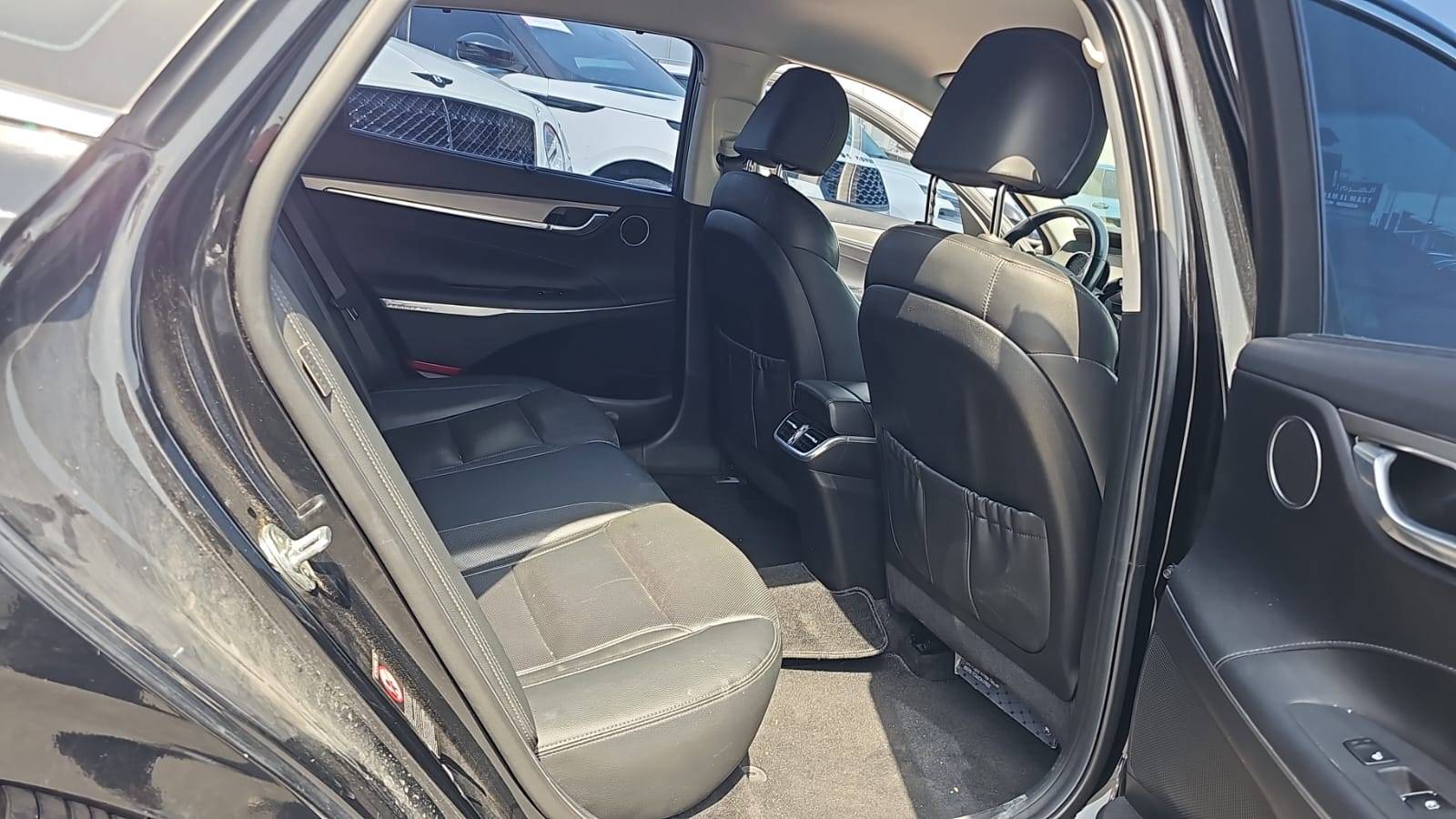 2021 HYUNDAI GRANDEUR — 121110 KM — Lot MA431273 — Souq - Marhaba Auctions Used Cars - Image 9