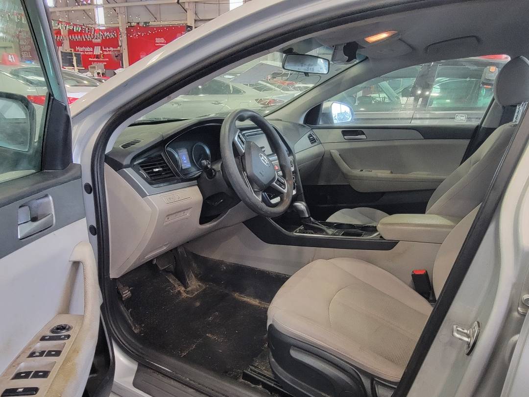 2018 HYUNDAI SONATA — 131745 Miles — Lot 71380974 — Ind. 12 - Marhaba Auctions Used Cars - Image 6
