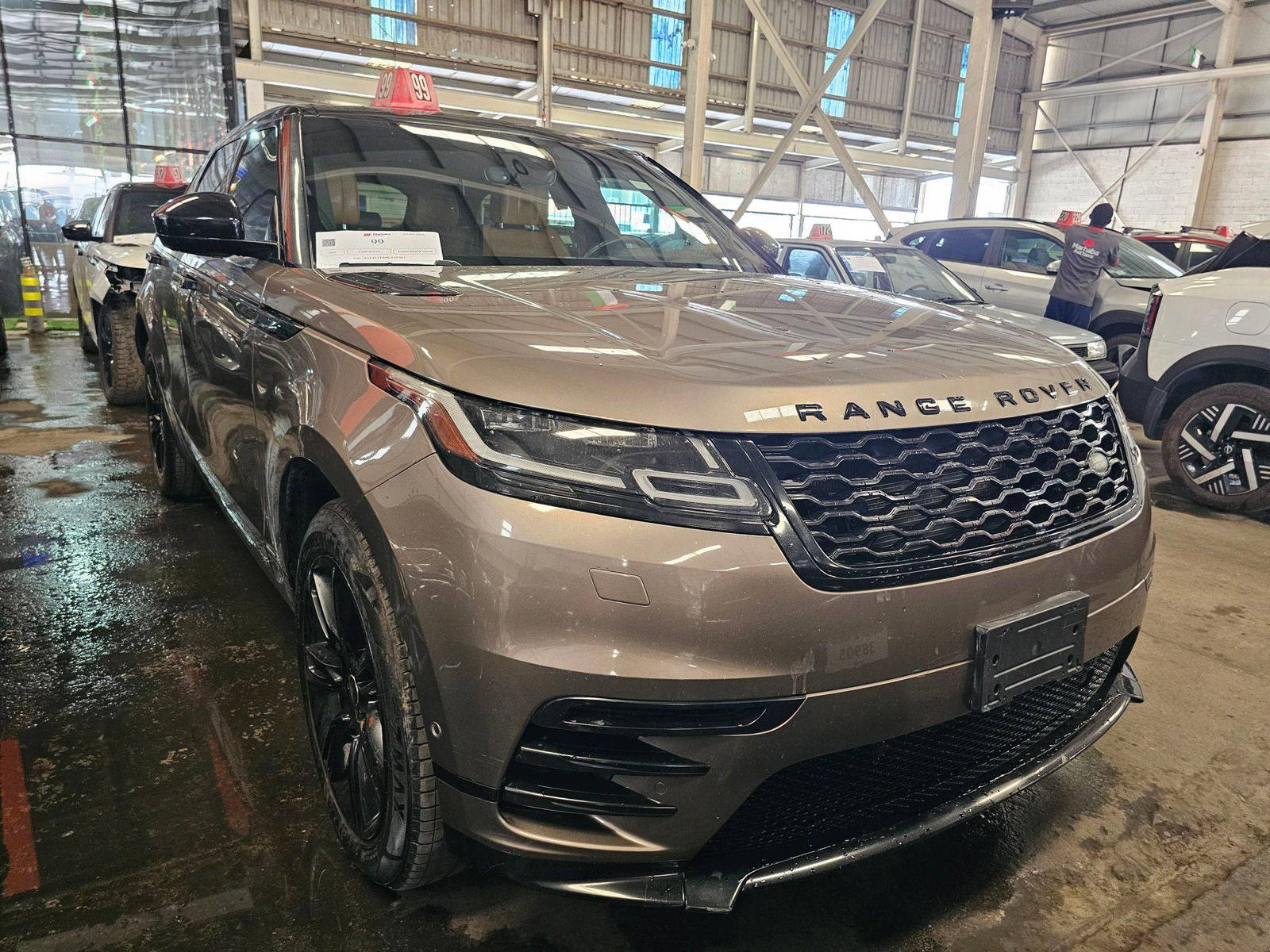 LAND ROVER RANGE ROVER VELAR
