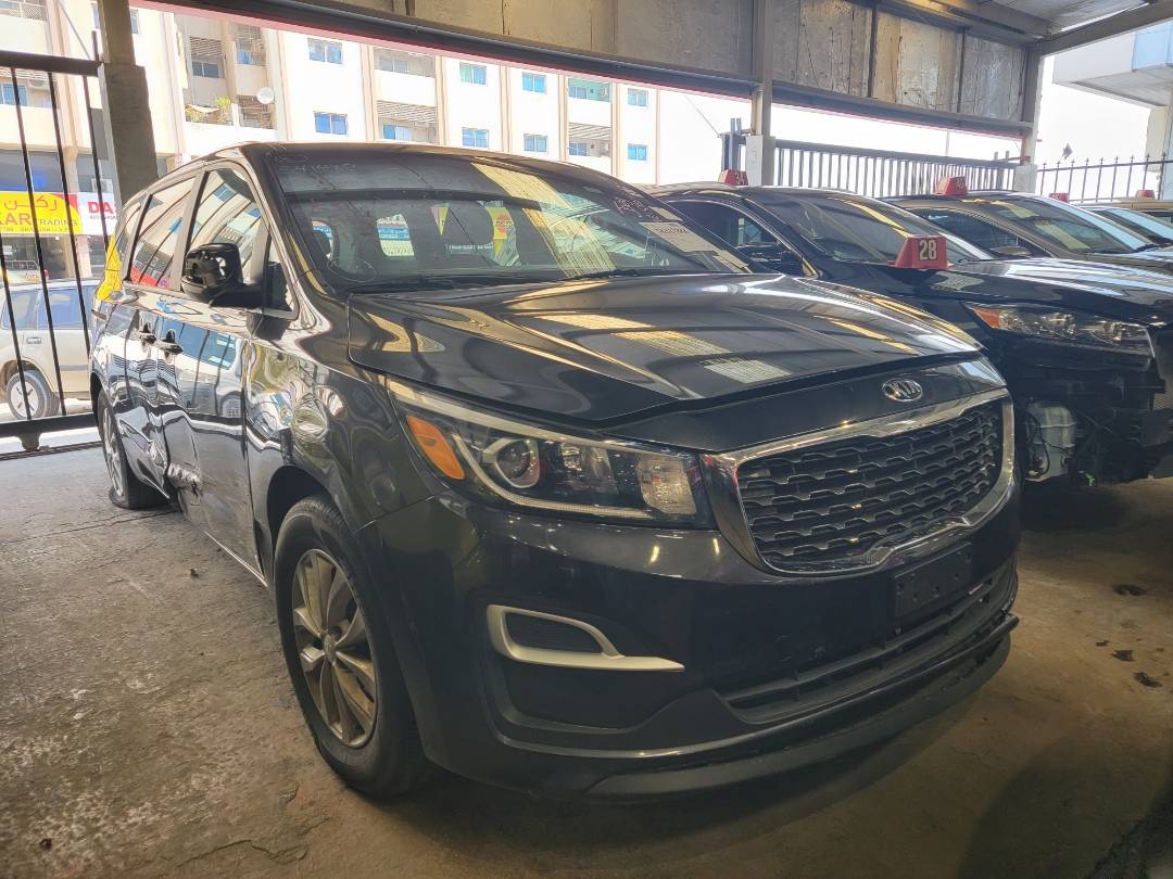 2019 KIA SEDONA — 119543 Miles — Lot 38317888 — Main - Marhaba Auctions Used Cars - Image 4
