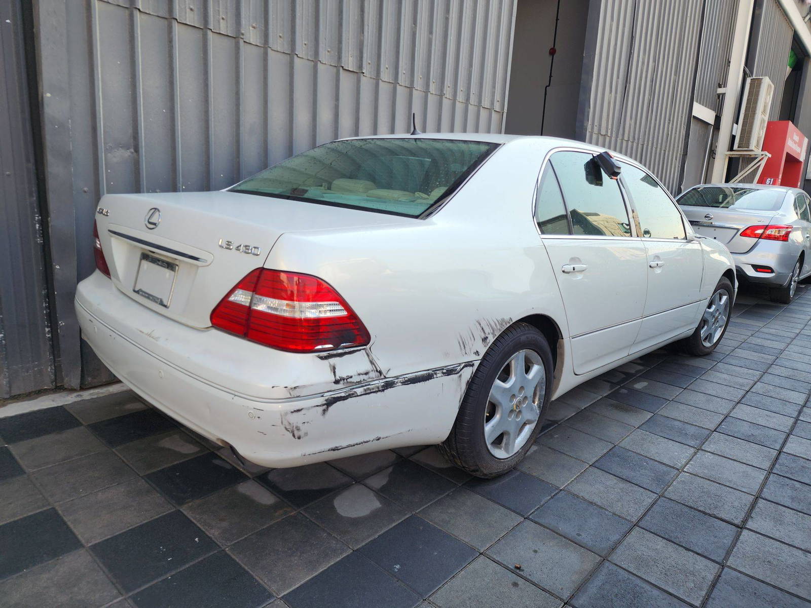 2005 LEXUS LS 430 — 149544 Miles — Lot 69626014 — Al Quoz - Marhaba Auctions Used Cars - Image 3