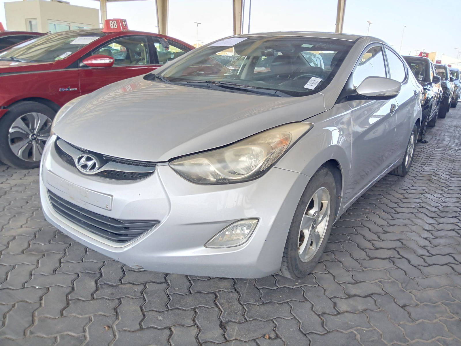 2012 HYUNDAI AVANTE — 132963 KM — Lot 410905 — Souq - Marhaba Auctions Used Cars - Image 5